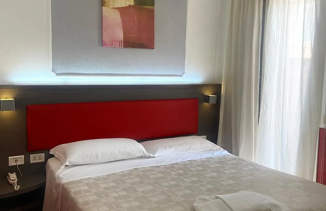 Hotel Center 2-1